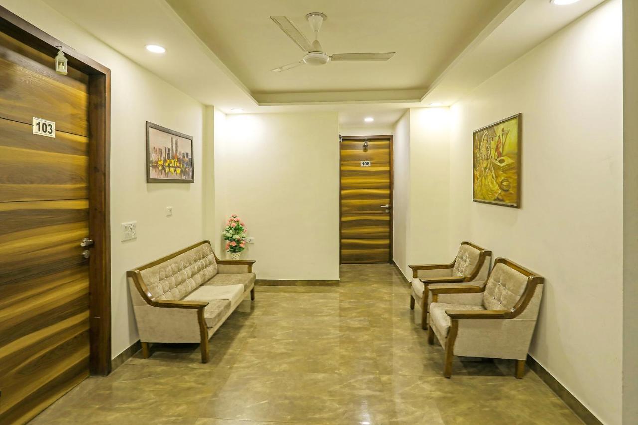 Fabhotel White House Bnb - Nr Yashobhoomi Convention Centre Delhi  Dış mekan fotoğraf